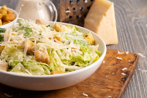 Traditional Caesar Salad Recipe