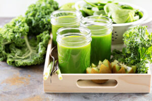 Kiwi and Kefir Smoothie, a healthy and light snack for all ages.