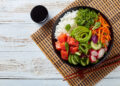 Poke Bowl, know the origin and history of this popular and healthy Hawaiian dish.