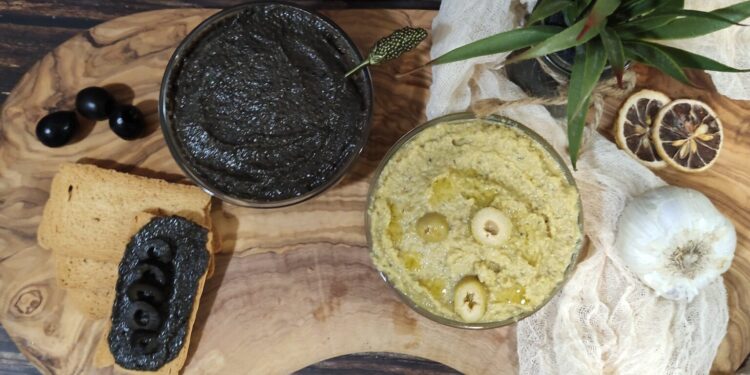 Olivada or Aceitunas Pâté recipe