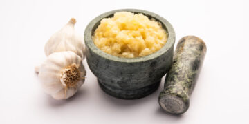 Garlic and Cheese Pate Recipe